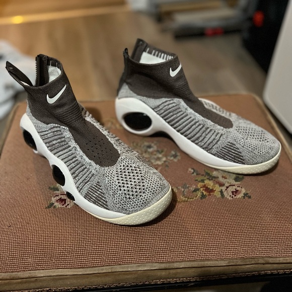 Shoes Jordan’s and Nikes - Picture 3 of 5